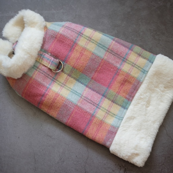 Cute Plaided Vests for Small Dogs and Cats - Picture 5 of 7